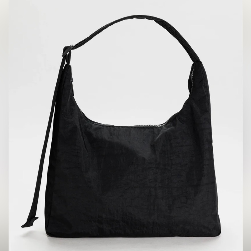 BAGGU Black Shoulder Bag